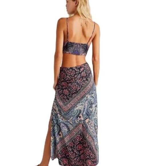 NWT Free People Ingrid midi dress size 10
Retail $168 - Picture 2 of 8